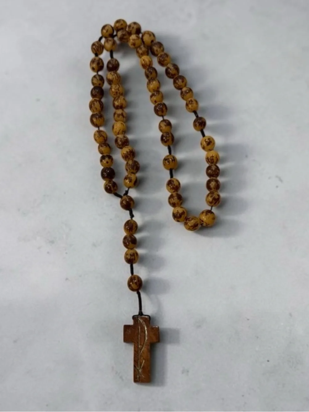 🫶🏻 Brown Beaded Rosary with Cross